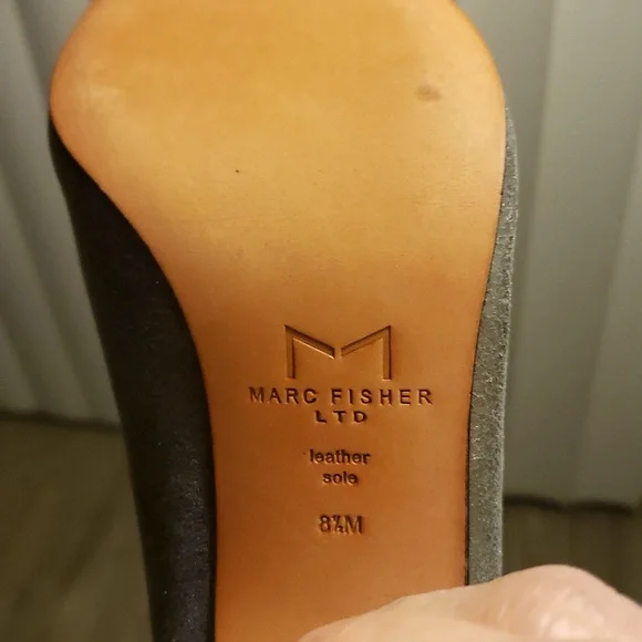 Marc Fisher Silver Pointed Toe Mules - Picture 4 of 5